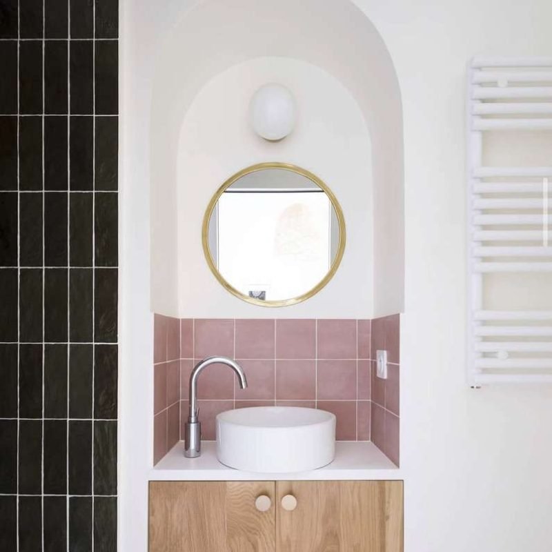 Inspiration salle de bain design avec Renoué interior design architecte d’intérieur décoration designer design décoratrice rénovation travaux minimaliste spécialiste Haussmannien menuiserie sur-mesure Paris Ile de France Lisa TONG